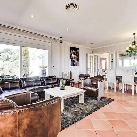 Guaita By Interhome *
